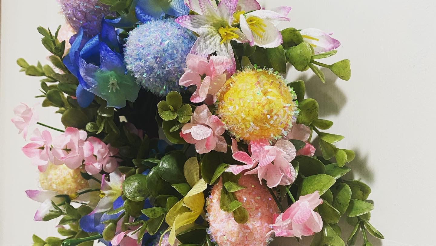 Easter Egg And Flowers Mini Wreath 10x10 Perfect For Indoors!