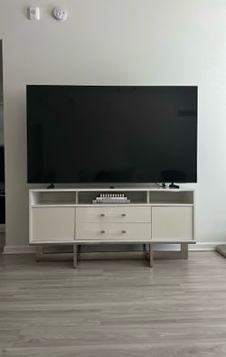 Cortina White Tv stand