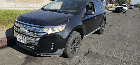 2013 Ford Edge For Parts 