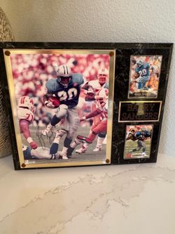 Sports Memorabilia. Officially Licensed NFL Sports Plaque. Detroit Lions Running Back Barry Sanders