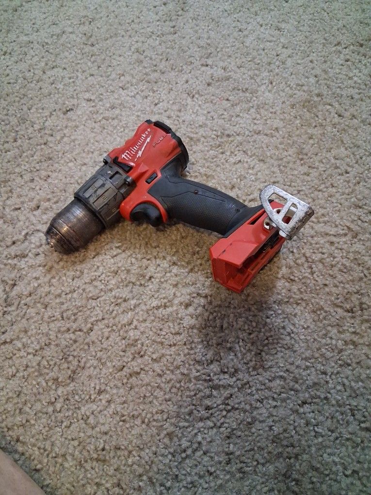 Milwaukee fuel 1/2inch brushless cordless drill /driver tool