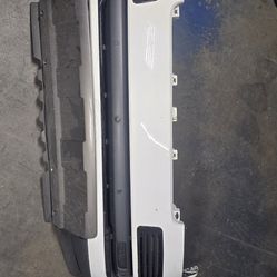 2013-2017 land rover range rover vogue front bumper