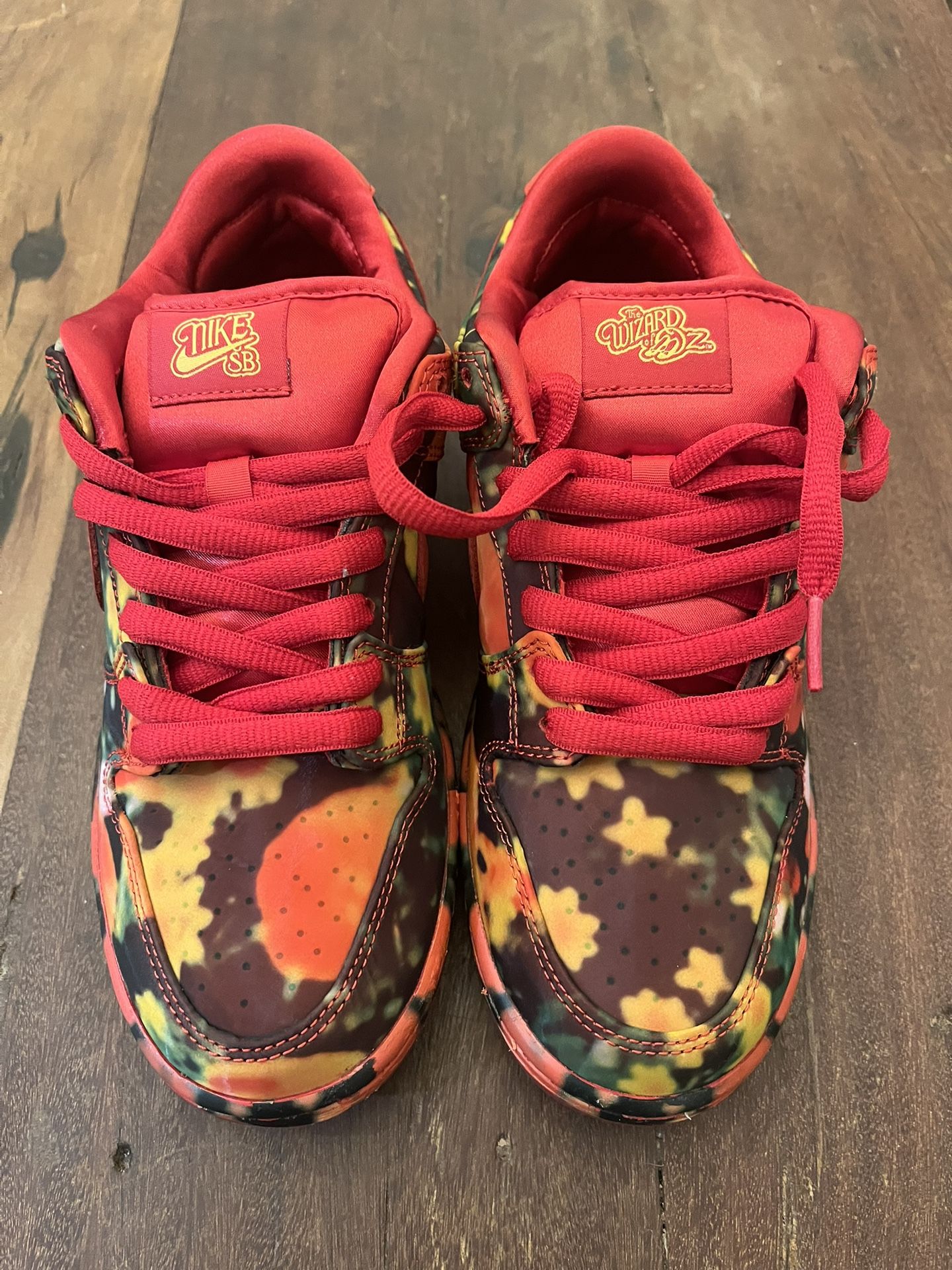 Nike Sb Dunk Low Wizard Of Oz 