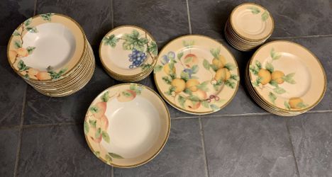 Newbury Genuine Stoneware Plates And Bowls