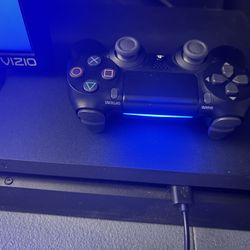 PS4+ 1 Game