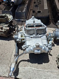 HOLLEY CARB!! 150$