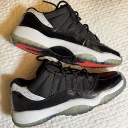 Jordan 11 Retro Low Infrared 23