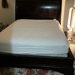 Queen Size Slay Bed