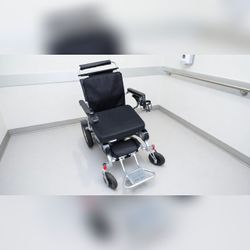 Heavy Duty Power Wheelchair - Like New - Hendersonville, TN
