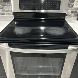 LG Glass Top 5-burner Stove W/ Convection Oven 