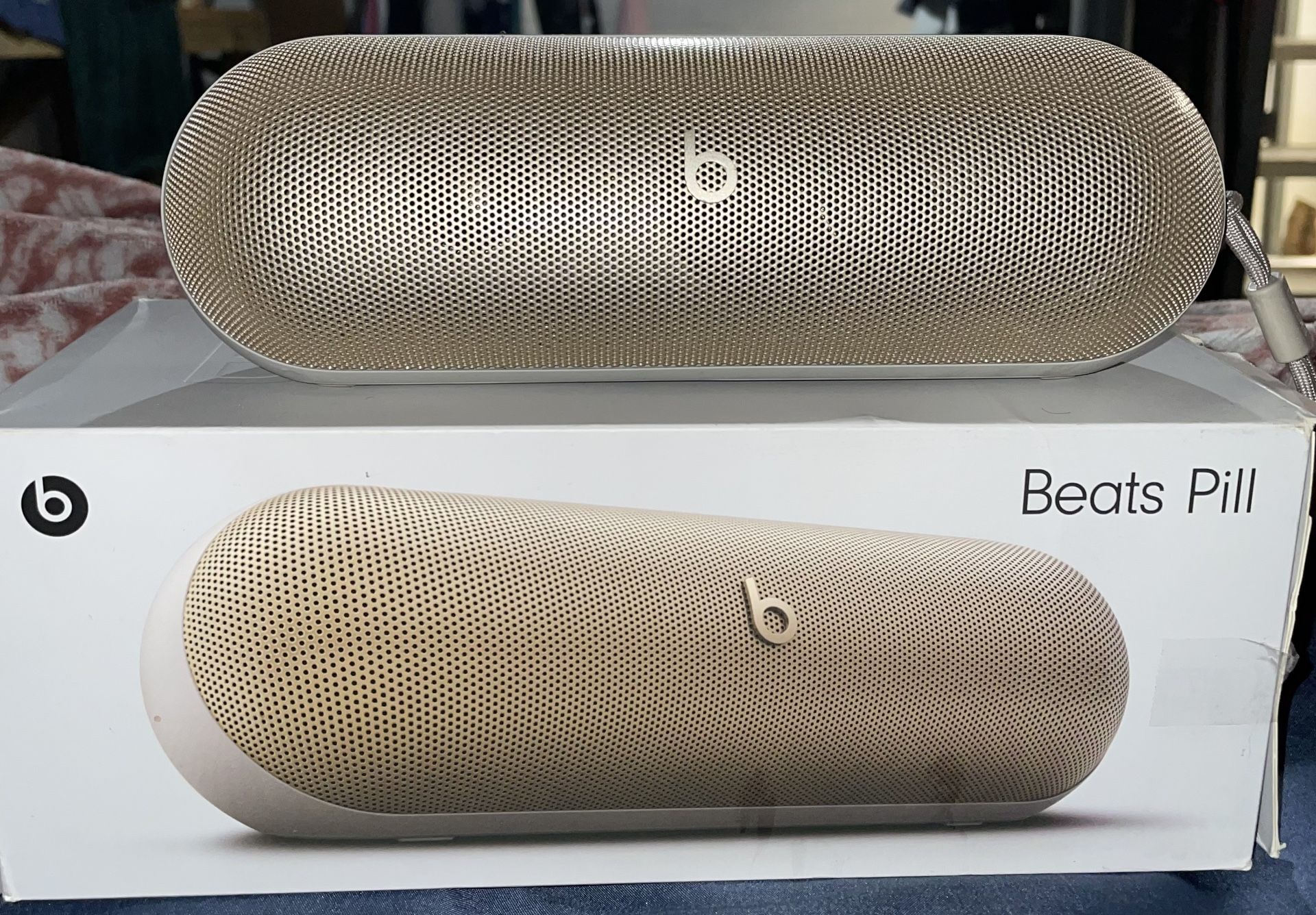 Beats pill