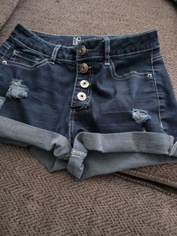 Girl's Shorts - jeans size 7