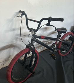 Kent Dread BMX Bike