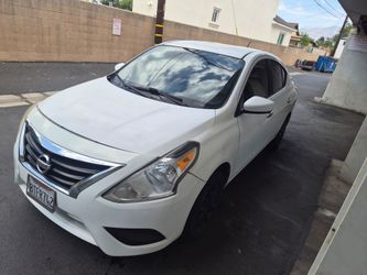 Nissan versa 2017 automatic