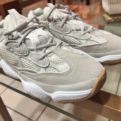 Adidas Yeezy 500 Men’s 9.5