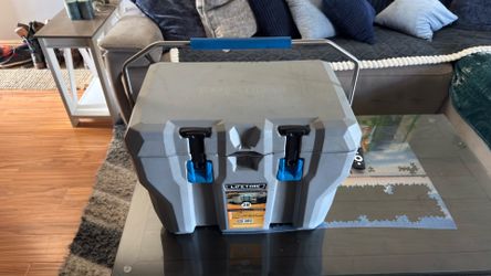 Lifetime 28 quart cooler