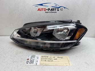 2018 - 2019 - 2020 - 2021 VOLKSWAGEN GOLF LEFT DRIVER HALOGEN HEADLIGHT OEM AX98778