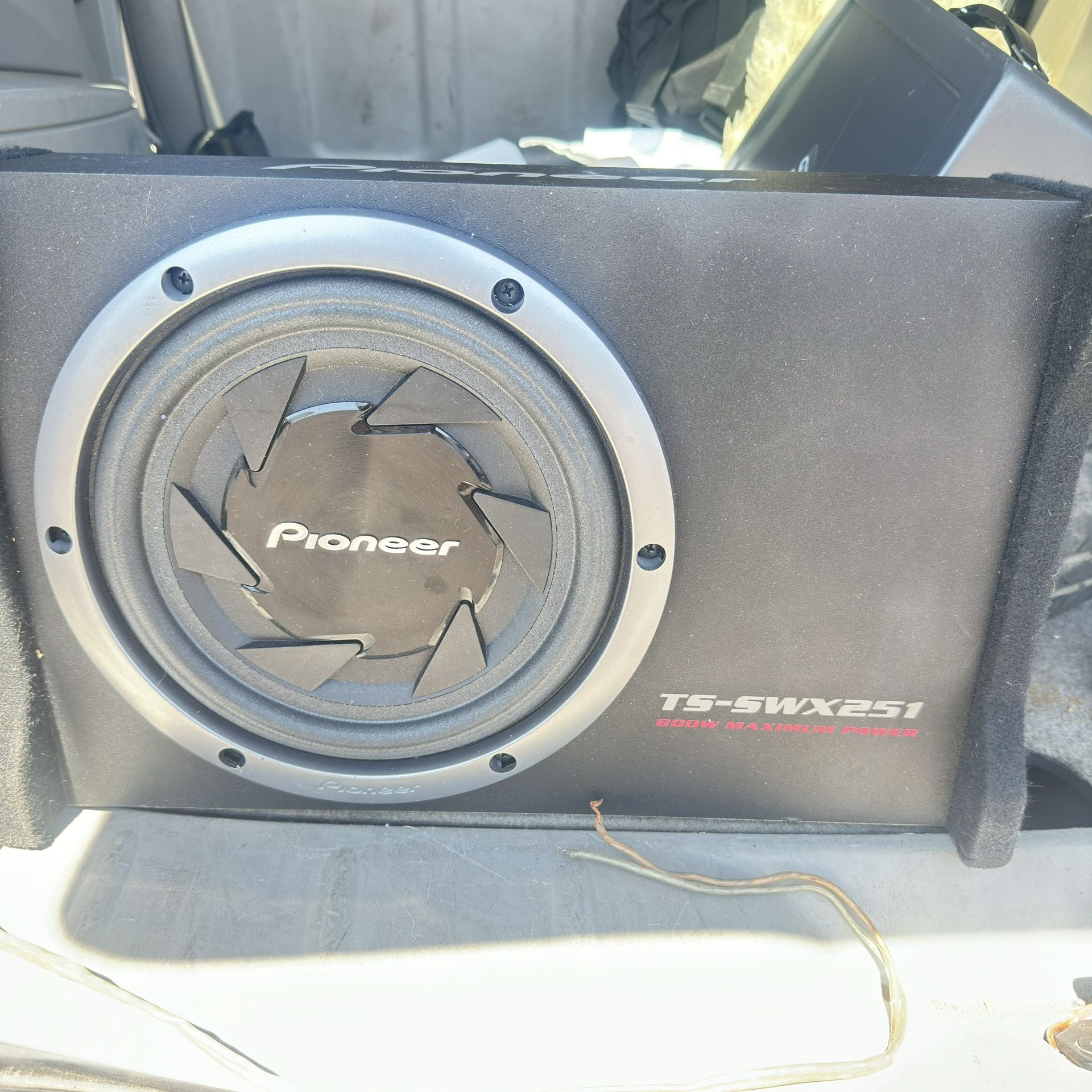 Pioneer 10” TS-SWX251 Preloaded Shallow Mount Subwoofer Enclosure