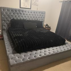 King size bed