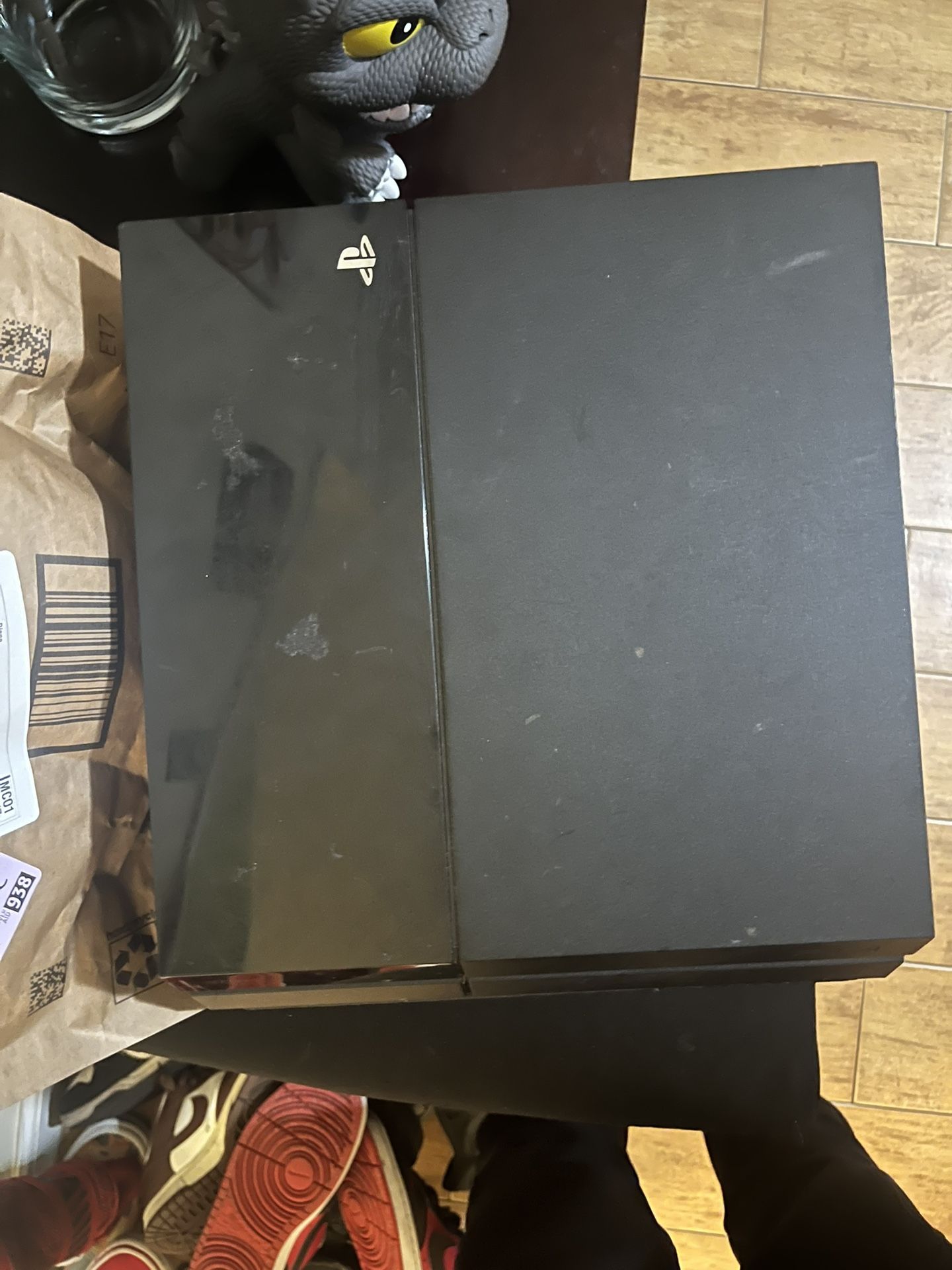 PS4