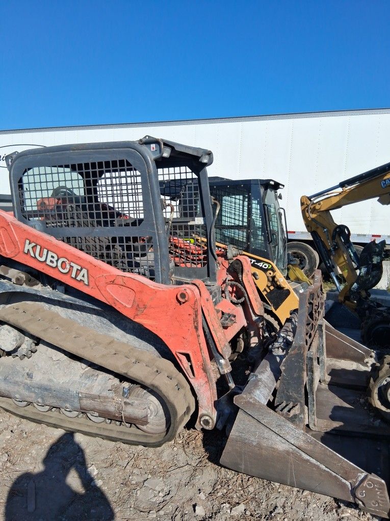 Bobcat Excavadora Volteo 