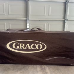 Graco Pack ’n Play Playpen – Great Condition