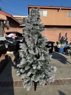 Flocked Artificial Christmas Tree with Stand