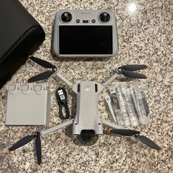 DJI Mini 3 Pro Fly More Combo