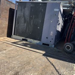 1 Pick Free Scrap Metal We take Washers,Dryers,Stoves, File Cabinets,Desks,Motors,Acs Unit,Pool Heaters,Furnance, Transmissions,Aluminium,Bronze Fence