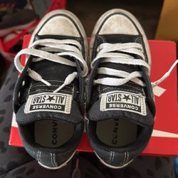 Converse Low Tops