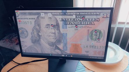 Dell monitor 24 inches  model SE2422hx