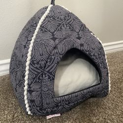Barker & Jane Pet Tent Super Soft Cozy Bed w/Sherpa Cushion New