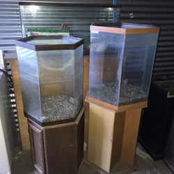 Fish Tanks Some With Stands 