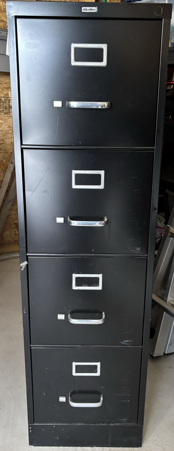 4 Drawer File Cabinet 