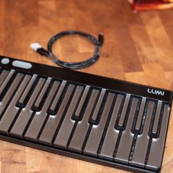 ROLI Piano M (Lumi Keys) - New Condition 