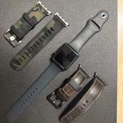 10/10 Condition ( APPLE WATCH Series 3 / Stainless Steel / LTE & Bluetooth )