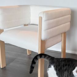 Accent Chairs