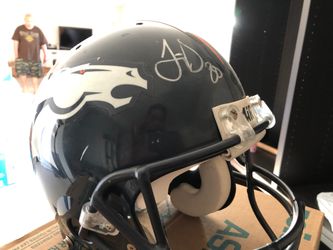 Terell Davis signed authentic Broncos helmet