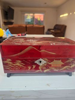 Vintage Japanese TOYO Musical Jewelry Box – Dancing Couple
