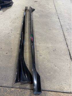 2022-2026 Honda Civic Gloss Black side skirts pair USED