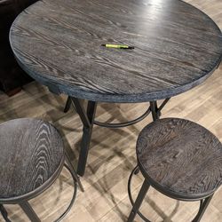 Round Table with 2 Stools