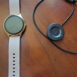 ITOUCH SPORT 4 Smartwatch 45mm Gold with Charger