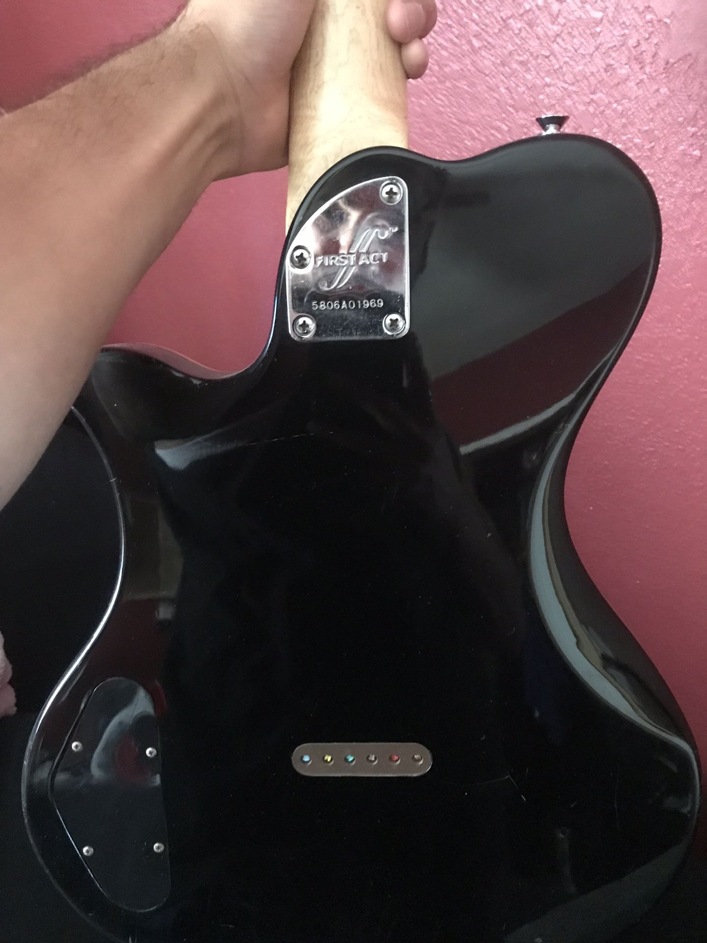 First Act Paul Westerberg PW580 Electric guitar for Sale in Los Angeles CA OfferUp