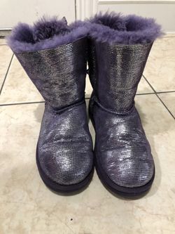 Ugs boots size 6