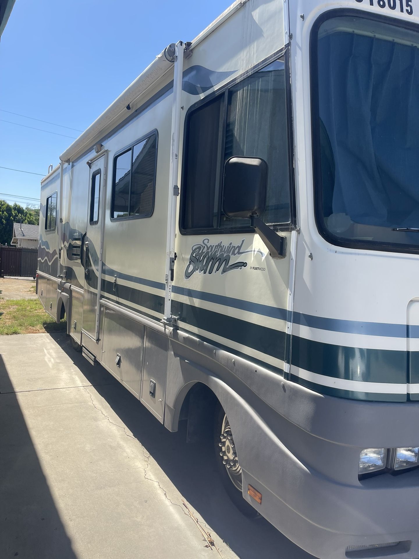 1998 Fleetwood Southwind