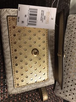 New Michael Kors Honey Color Wristlet