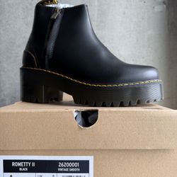 Dr Martens Rometty II 7W