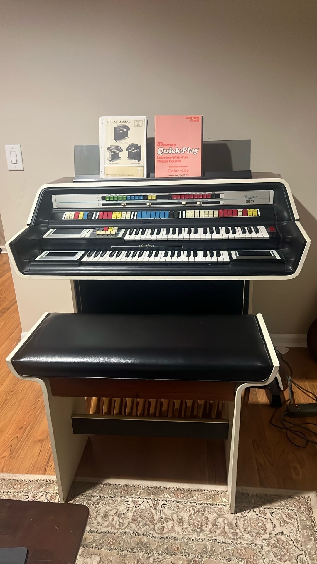 Thomas 2001 Bicentennial piano