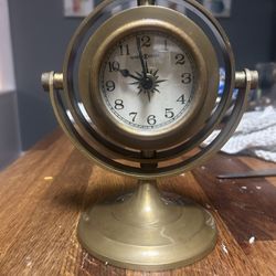 HOWARD MILLER Gimbal Maritime Brass Mantel Clock HEAVY Model 64552 UNTESTED