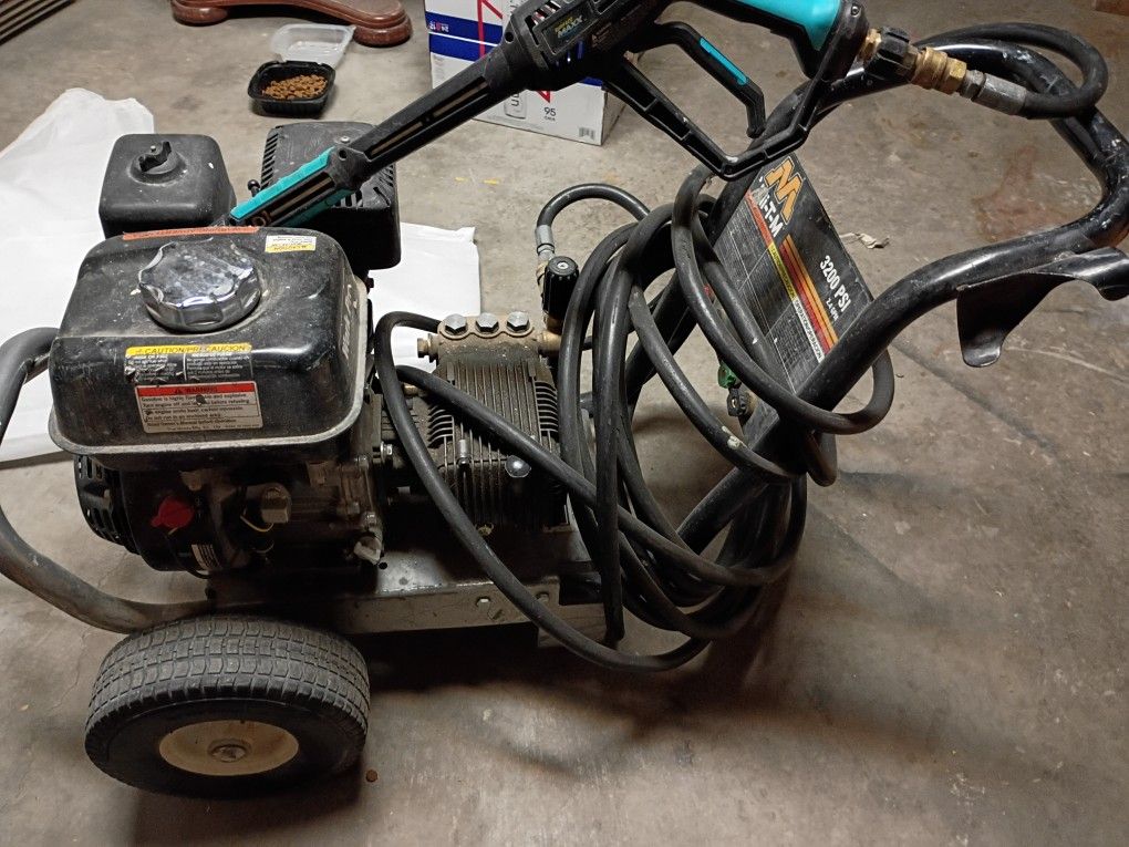 Mi-T-M 3200 psi pressure washer